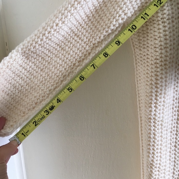 Han Starnes / Josi Faye Wool Cardigan - Picture 6 of 7